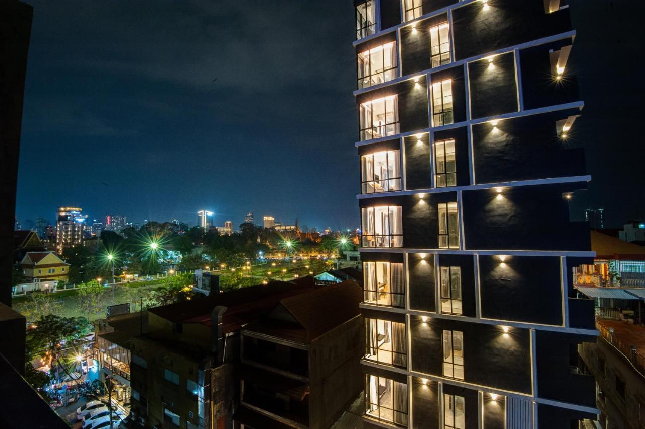 Glow Park Hotel Grand Royal Palace Phnompenh Exteriér fotografie